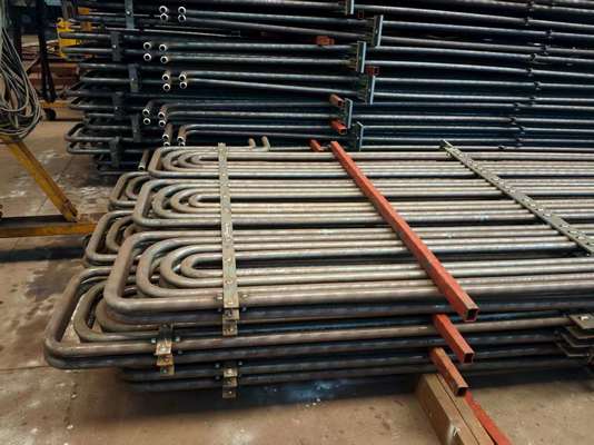 উচ্চ ক্ষয় প্রতিরোধের সঙ্গে স্টেইনলেস কার্বন খাদ ইস্পাত Serpentine টিউব