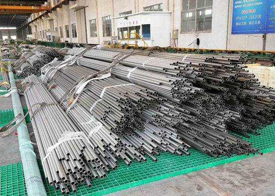 ASTM A213 TP304L বিজোড় স্টেইনলেস টিউব / স্টেইনলেস স্টীল তাপ এক্সচেঞ্জার টিউব