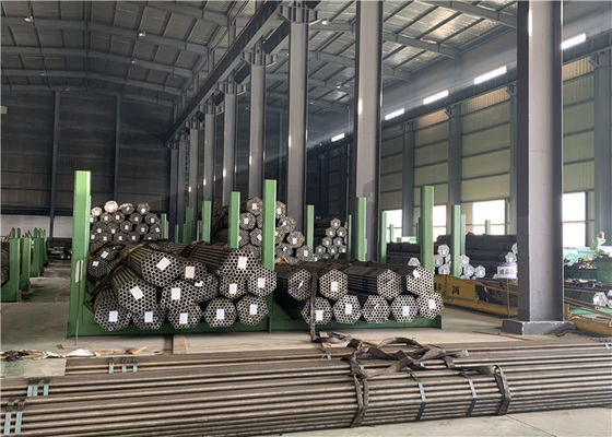 ASTM A179 T92 নিম্ন কার্বন ইস্পাত টিউব উজ্জ্বল Annealed পৃষ্ঠ চিকিত্সা